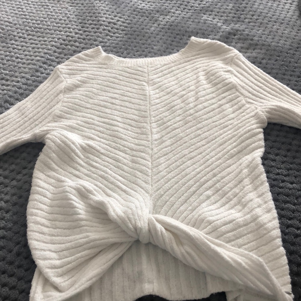 Hollister knit sweater